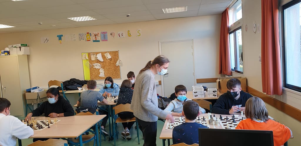 Formation dans les écoles 3 Formation dans les écoles 3