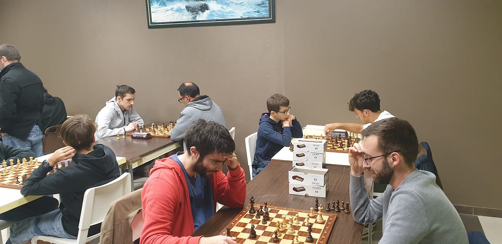 Record battu de participants pour le blitz du lundi soir 5 Record battu de participants pour le blitz du lundi soir 5