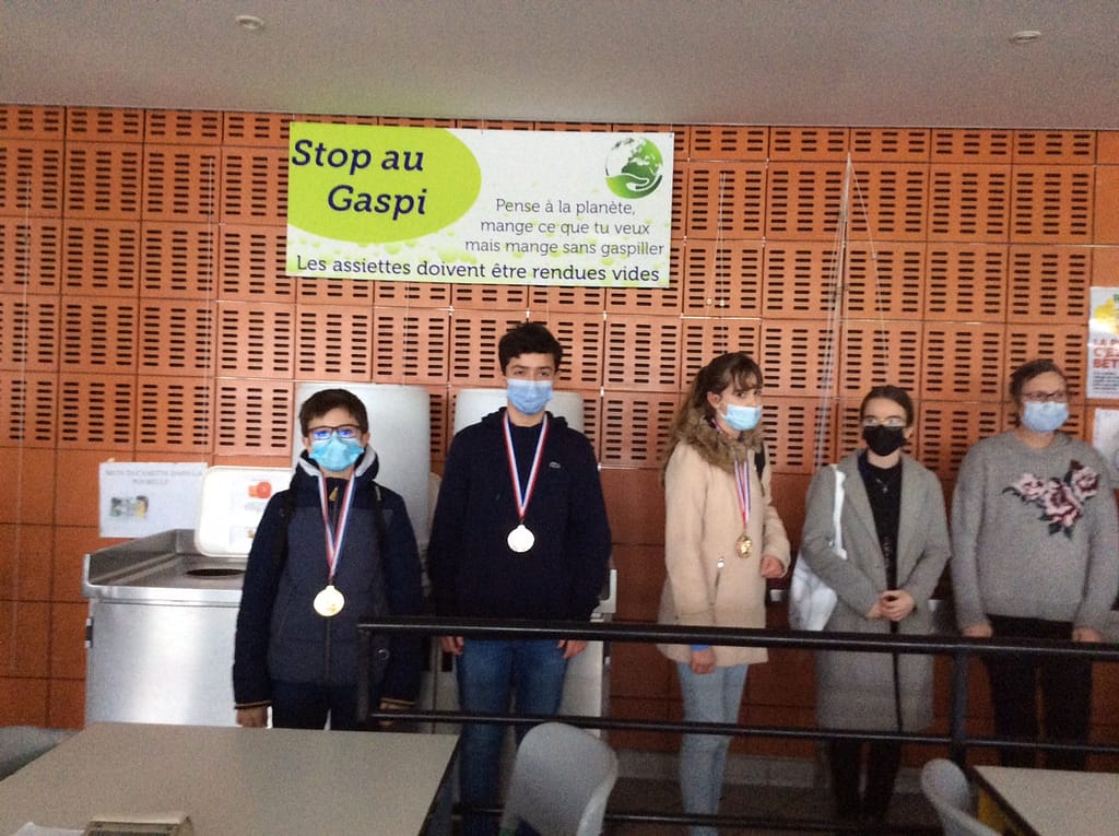 Championnat des collèges : 5 champions pour un titre, Ali vainqueur. 2 Championnat des collèges : 5 champions pour un titre, Ali vainqueur. 2