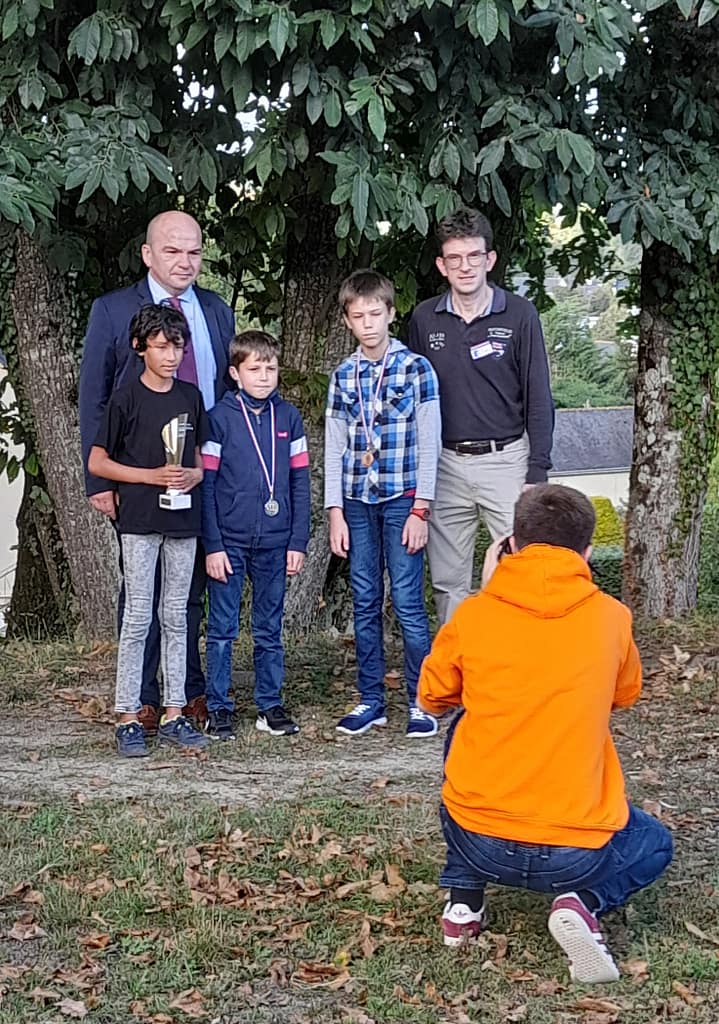 Ali Champion de Bretagne U10 et podium pour Anatoly en U12 3 Ali Champion de Bretagne U10 et podium pour Anatoly en U12 3